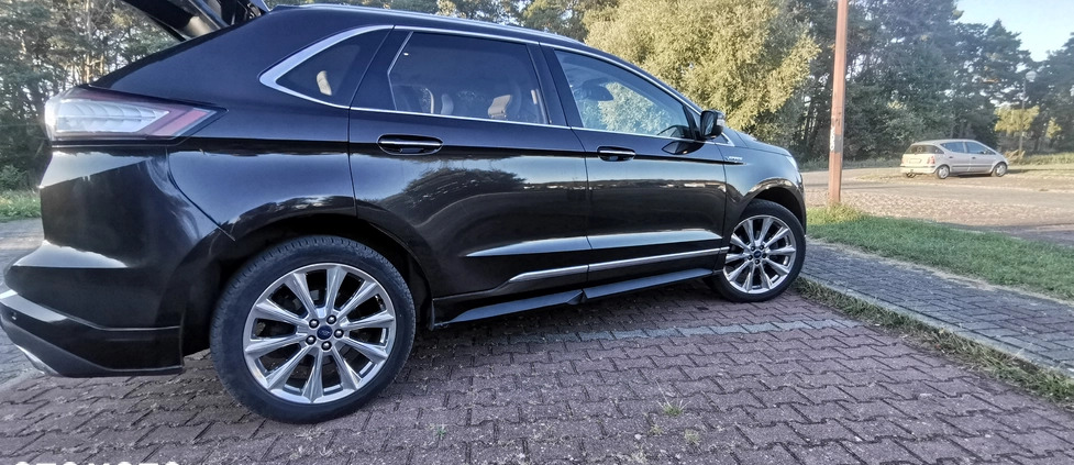 Ford EDGE cena 89999 przebieg: 150000, rok produkcji 2016 z Szczecin małe 232